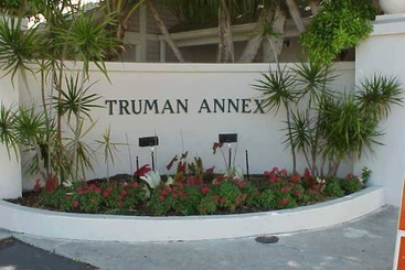 Key West Casa By Avantstay Communal Pool Bbq & Patio Near Duval Street Week Long Stays Only
