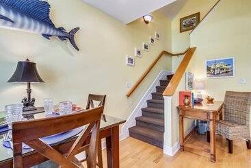Key West Casa By Avantstay Communal Pool Bbq & Patio Near Duval Street Week Long Stays Only