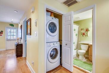 Key West Casa By Avantstay Communal Pool Bbq & Patio Near Duval Street Week Long Stays Only