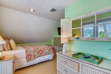 Key West Casa By Avantstay Communal Pool Bbq & Patio Near Duval Street Week Long Stays Only