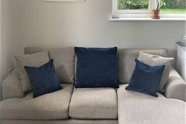 Remarkable 1 Bed Cottage In Chester