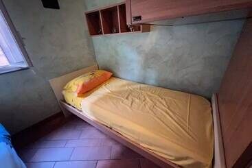 اقامتگاه Apartment With Terrace Close To Catania, Sicily