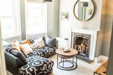اقامتگاه Stunning 3 Bed House In Brighton