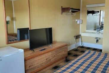Smokies Motel