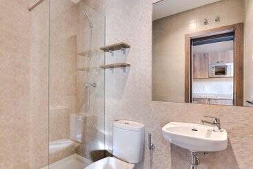 هاستل Livensa Living Studios Valencia Marina Real