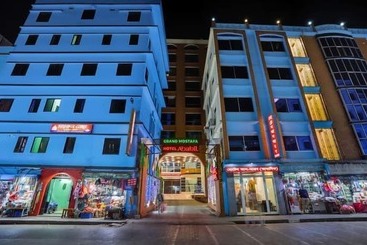 تختخواب و صبحانه Grand Mostafa Hotel Ababil