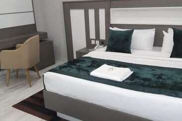 City Green Hotel Yola