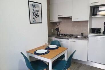 هتل Vieira Apartments V