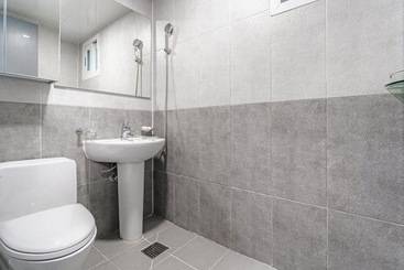پانسیون Gyeongju Haneulbichkids Poolvilla