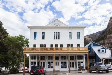 Western Hotel Ouray