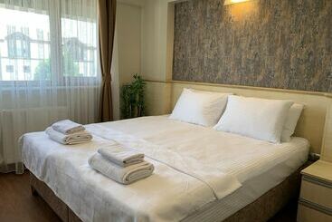 Akcay Zeytin Otel