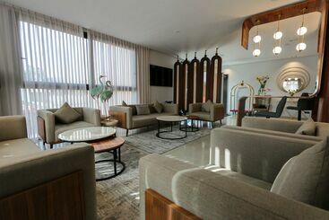 هاستل Urban Hotel And Spa