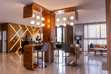 هاستل Urban Hotel And Spa