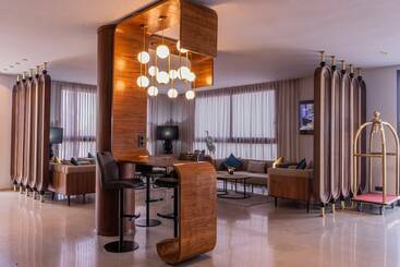 هاستل Urban Hotel And Spa