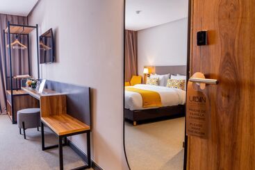 هاستل Urban Hotel And Spa