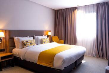 هاستل Urban Hotel And Spa