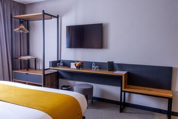 هاستل Urban Hotel And Spa