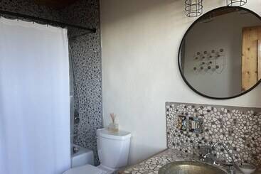 تختخواب و صبحانه Hacienda Del Sol