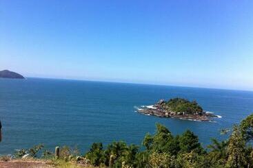 Beer Hostel   Ilhabela