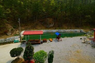 Buan Chilkdeokgol Pension