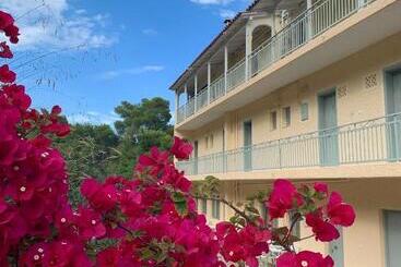 Fedra Apartments
