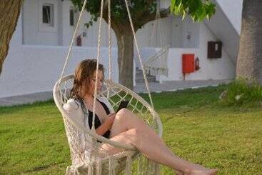 هتل Adele Resort