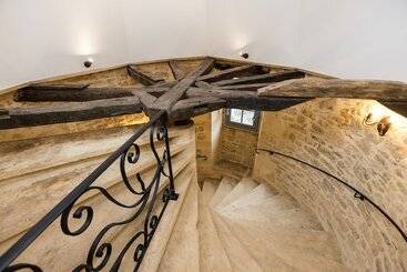 هتل Le Petit Manoir