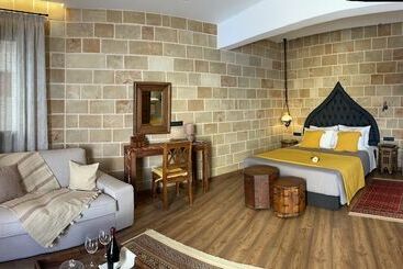 Majatalo Utopia Luxury Suites