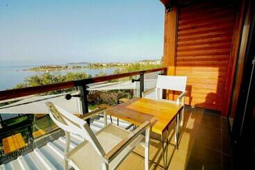 Qcunda Otel Restorant