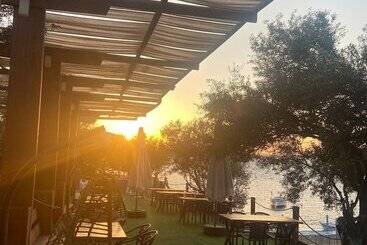 Qcunda Otel Restorant