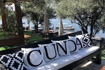 Qcunda Otel Restorant