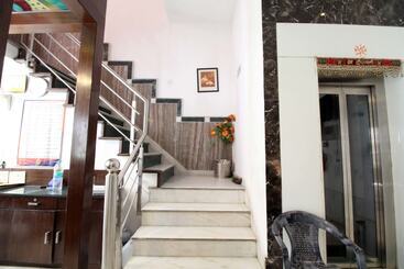 Baba Inn By Rcg Hotels