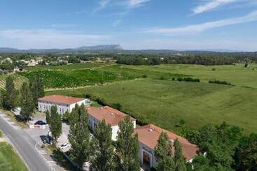Garden & City Aix En Provence  Puyricard