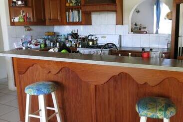 Gemini House Bed & Breakfast