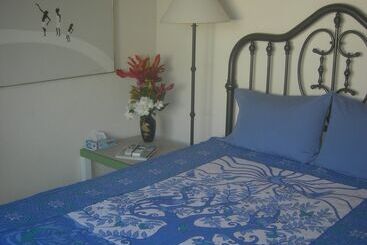 Gemini House Bed & Breakfast