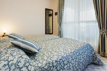 Aparthotel Holiday