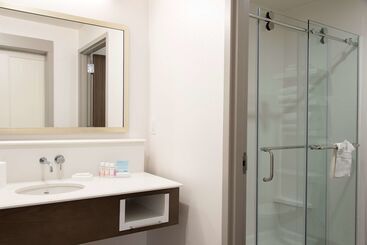 هتل Hampton Inn & Suites Grand Rapids Downtown