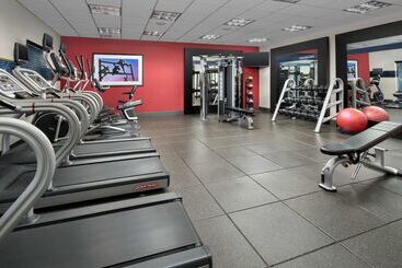 هتل Hampton Inn & Suites Phoenix Tempe