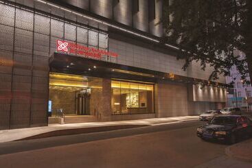 هتل Hilton Garden Inn Dandong