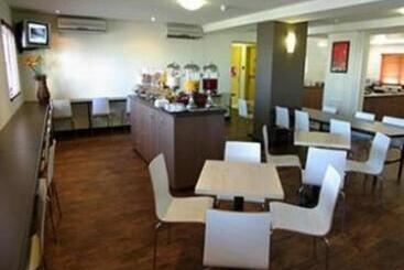 هتل Ibis Budget Perth Airport