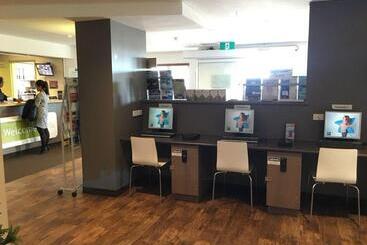 هتل Ibis Budget Perth Airport