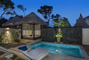 هتل Nanuku Resort Fiji