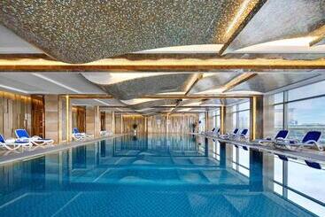 Sanding New Century Grand Hotel Yiwu