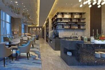 هتل Pullman Yantai Center