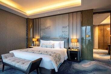 هتل Pullman Yantai Center
