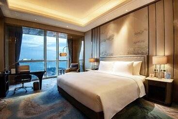 هتل Pullman Yantai Center