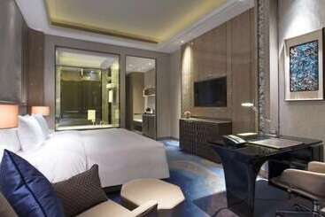 هتل Pullman Yantai Center