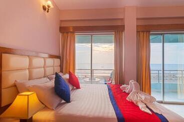 Hotel Sea Crown