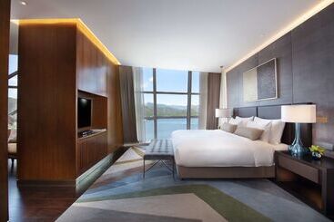 هتل Sunrise Kempinski