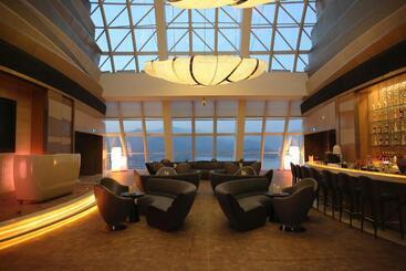 هتل Sunrise Kempinski
